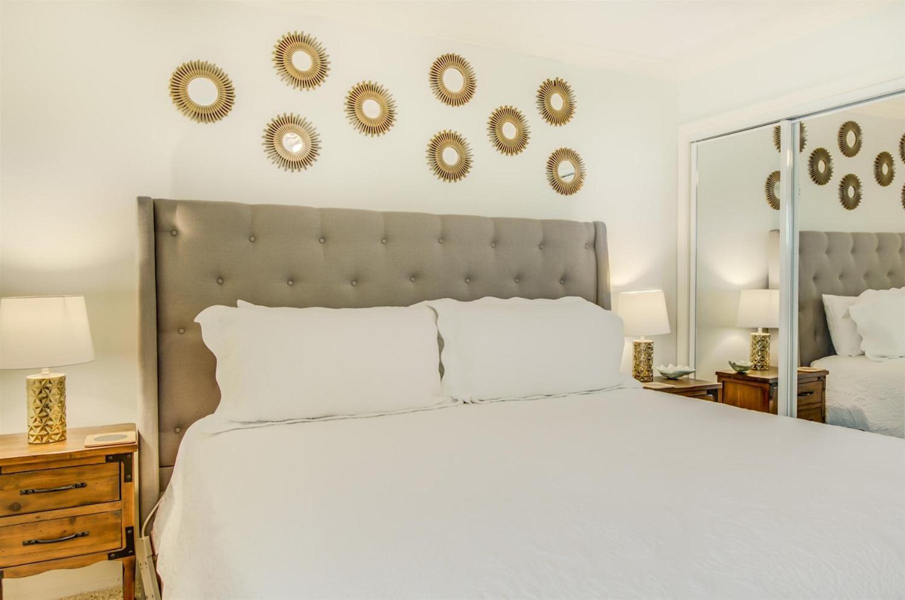 10 A, One Bedroom Condo دستين المظهر الخارجي الصورة