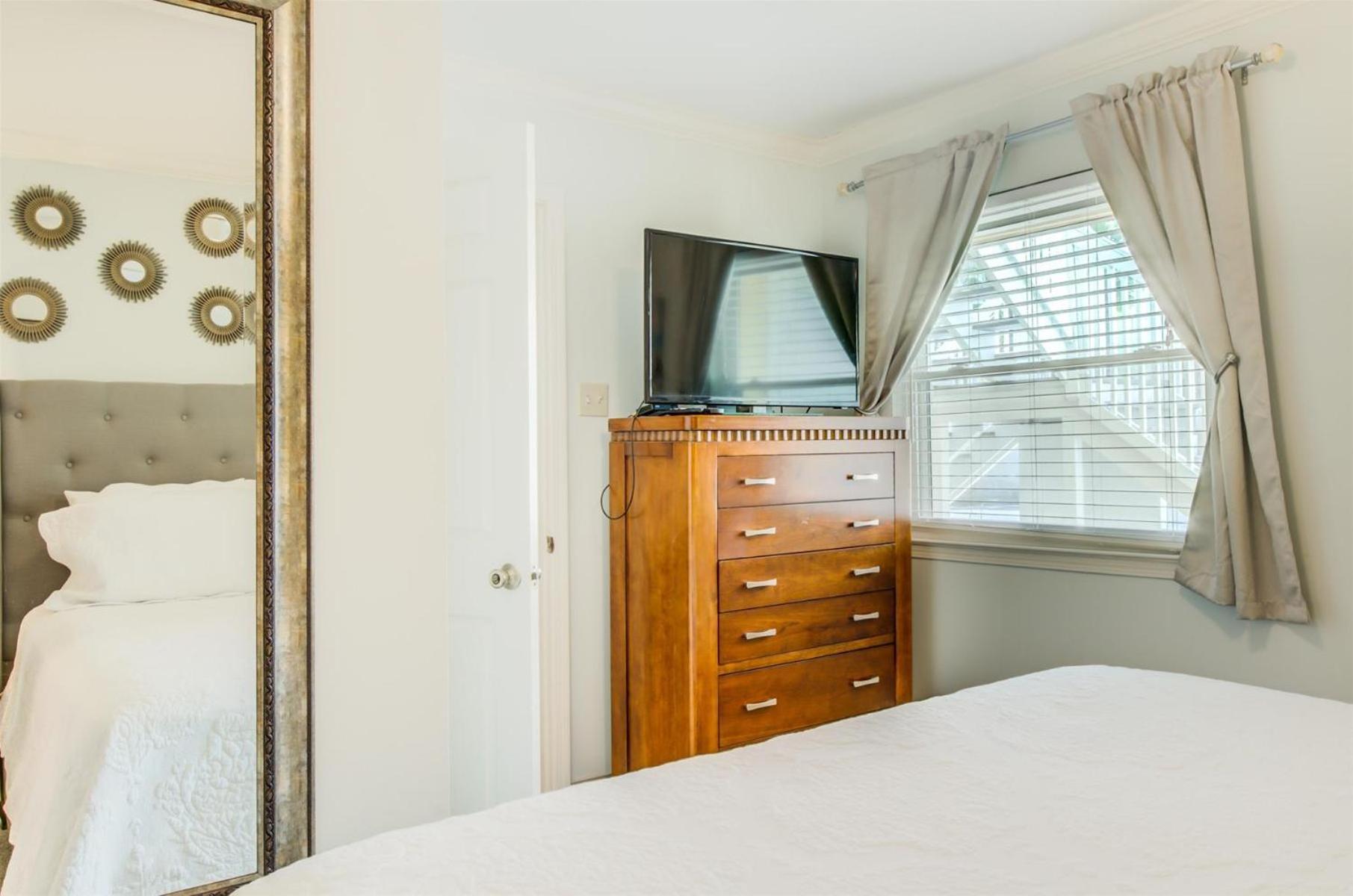 10 A, One Bedroom Condo دستين المظهر الخارجي الصورة