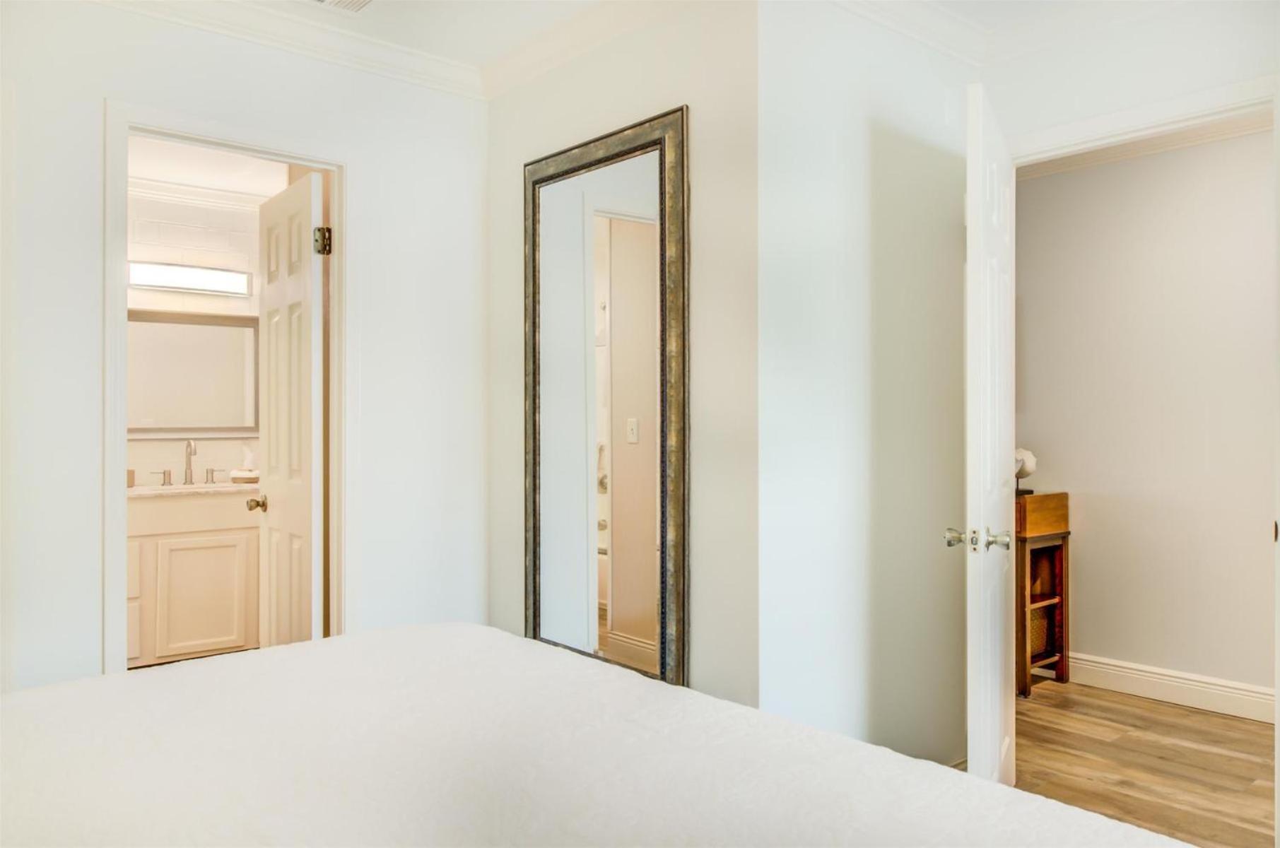 10 A, One Bedroom Condo دستين المظهر الخارجي الصورة